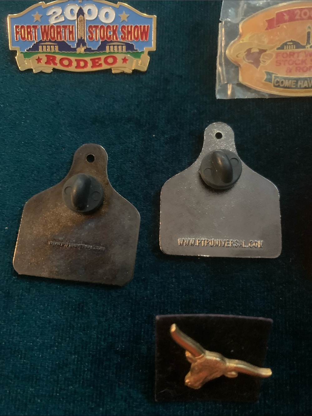 Collectible Fort Worth Stock Show & Rodeo Pin Set - Picture 5 of 5